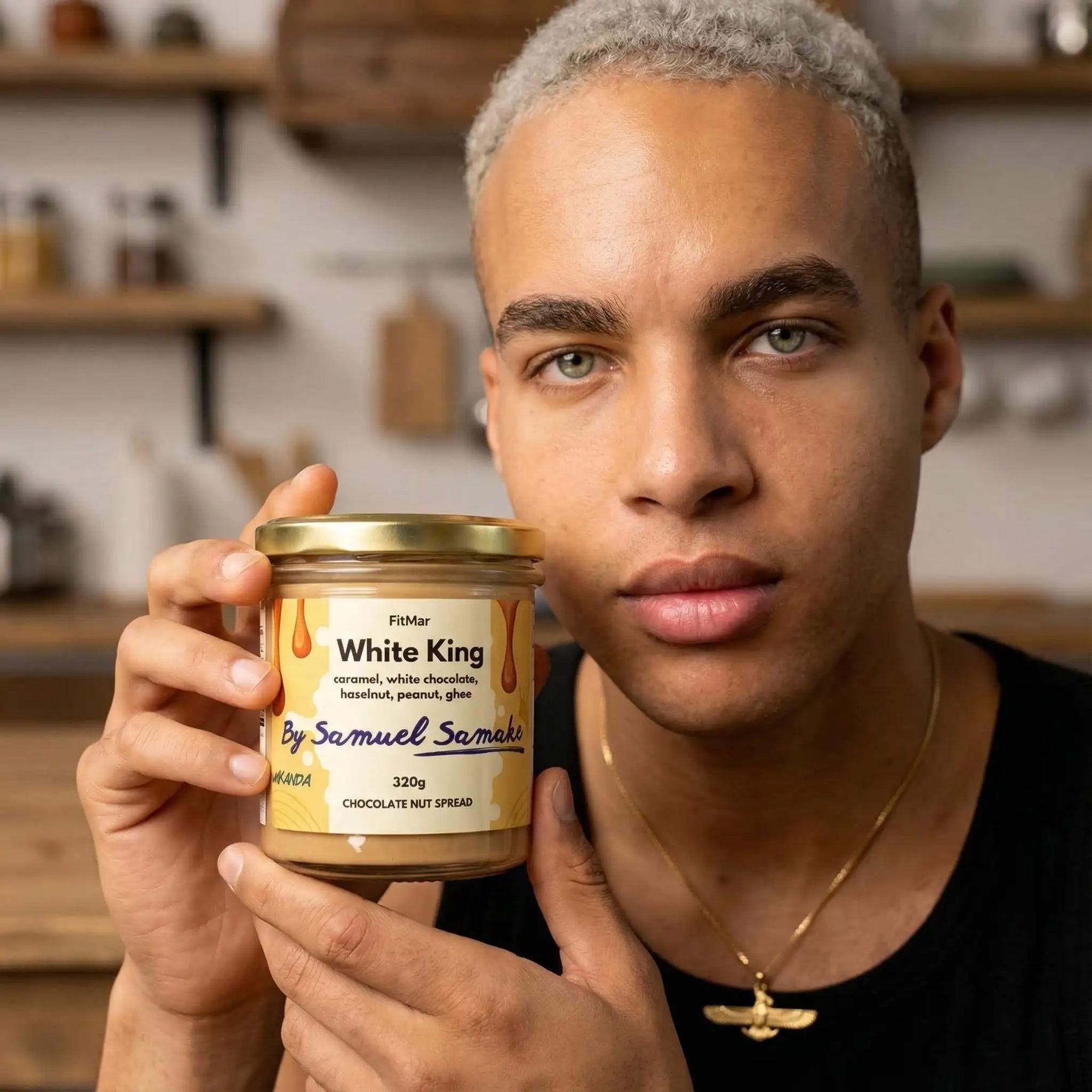 White King by Samuel Samake - FitMar.cz